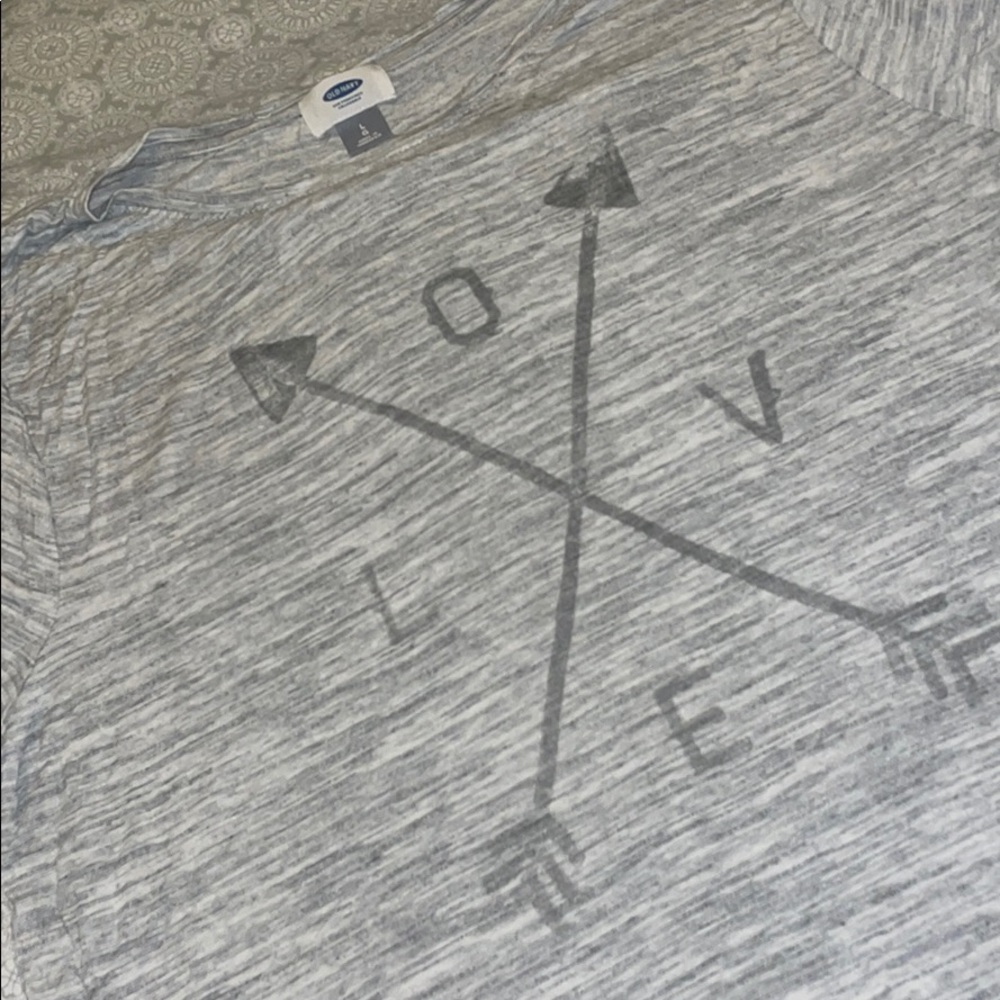 “Love” Loose fit tshirt